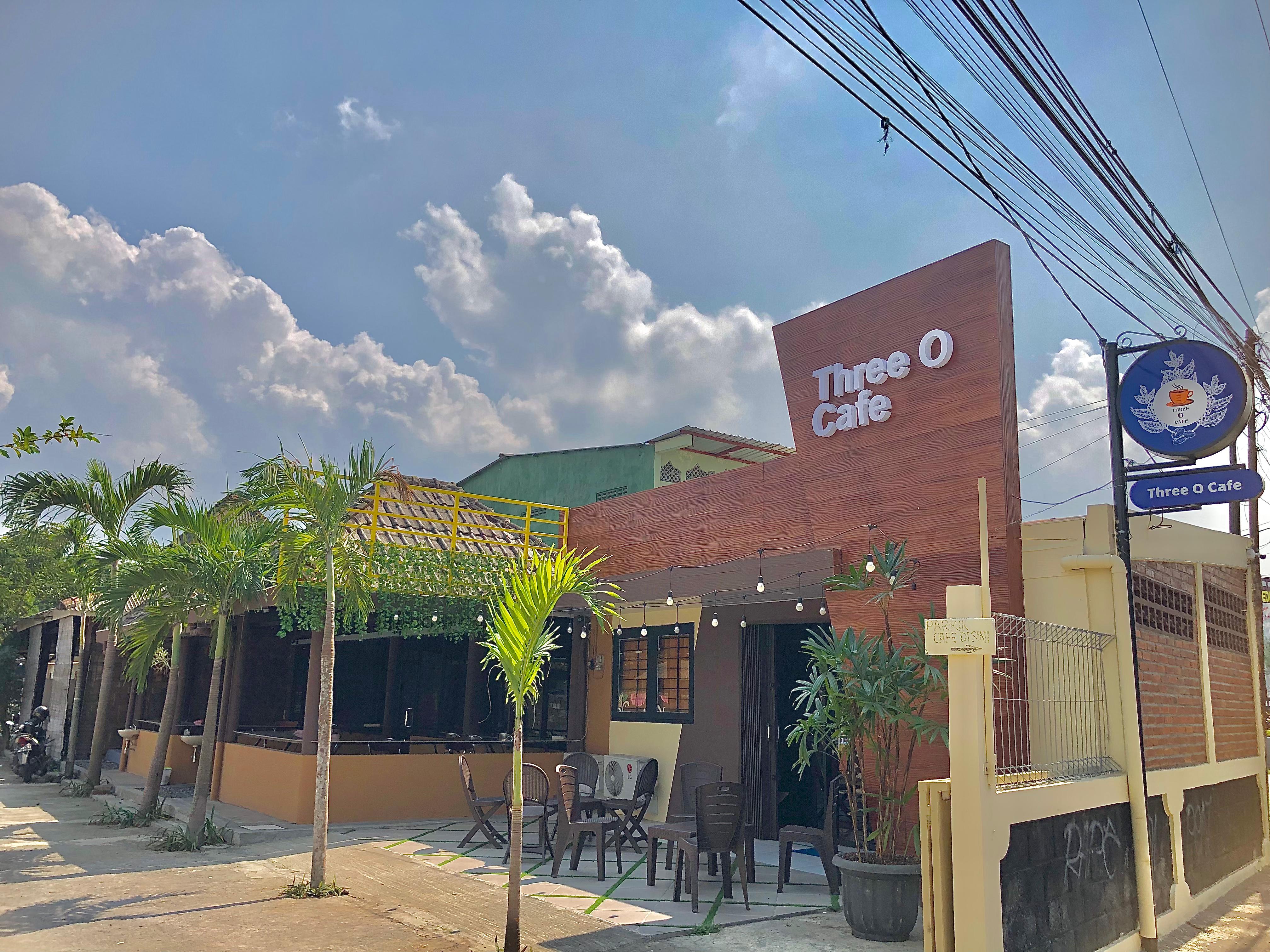 Three O Cafe